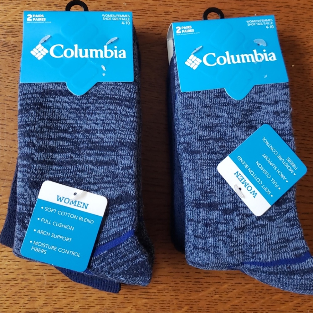 Womens Columbia Socks 4 pairs New w tags
